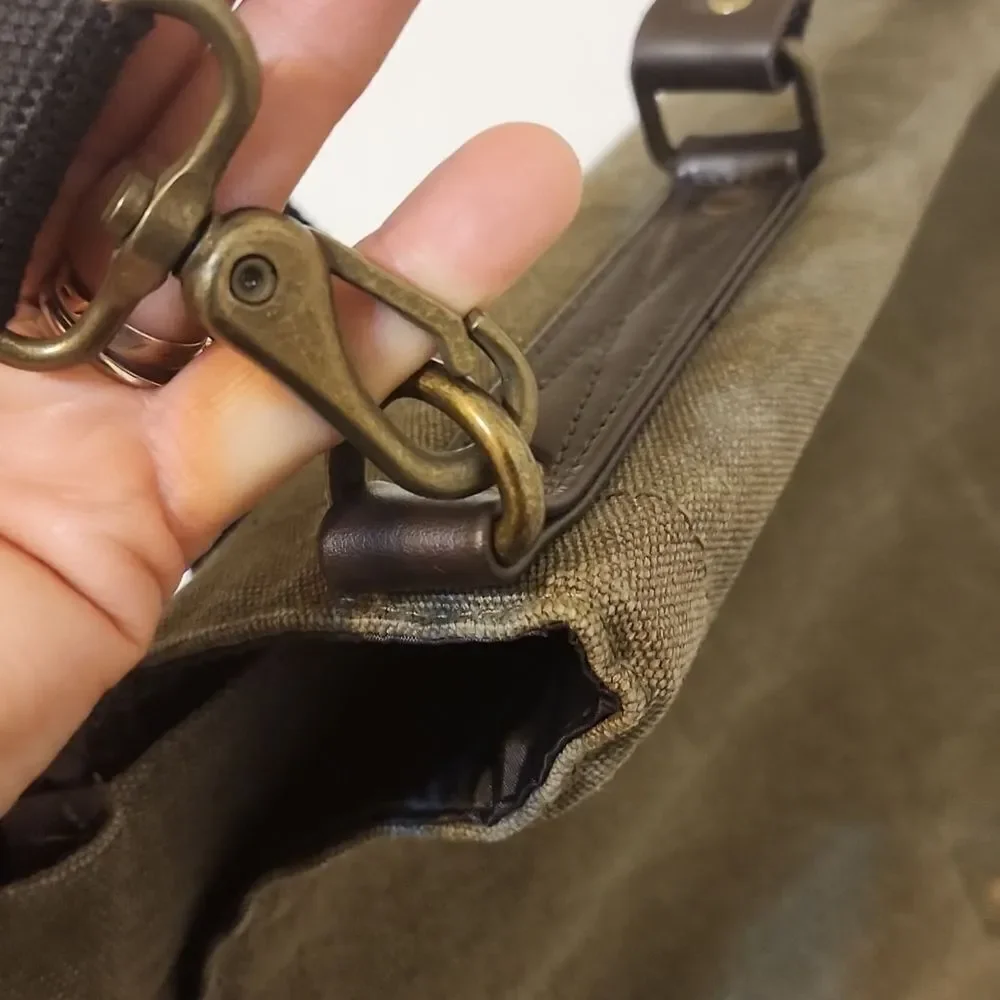 Chaps adjusyable straps